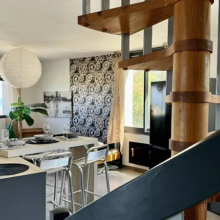 Cocooning Proche Avec Parking - Fr-1-529-312 *